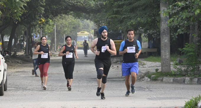 Apeejay School Of Management Organises Mini-Marathon